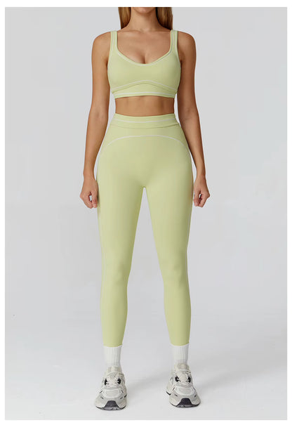 Mira™ 2-Piece Yoga Set